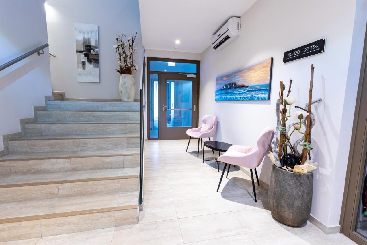 Hotel Seven Villach Bagian luar foto