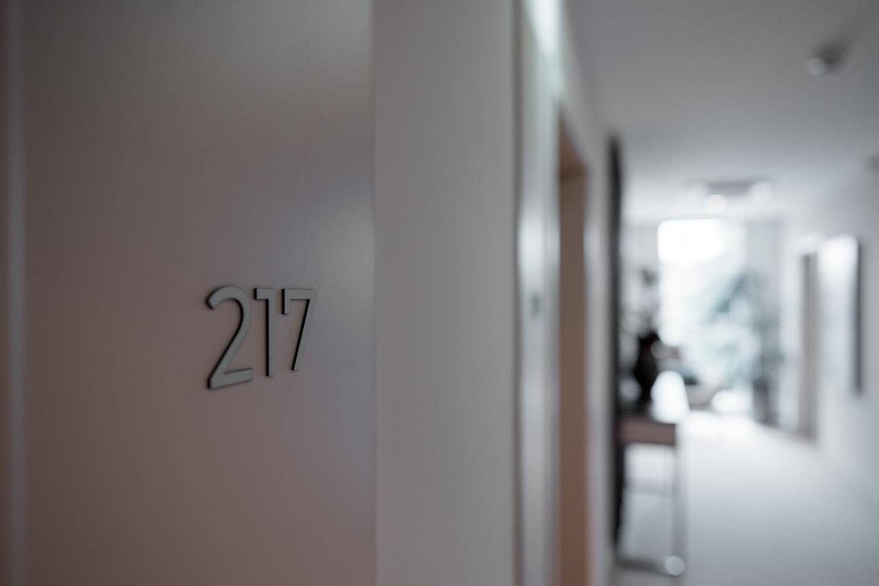 Hotel Seven Villach Bagian luar foto